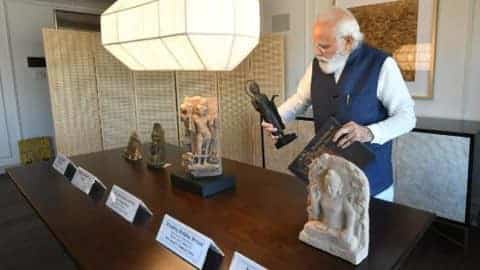 अमेरिका ने भारत वापसी पर प्रधानमंत्री को दिया पौंराणिक एवं प्राचीन कलाकृतियाँ