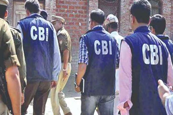 अब CBI सामने लाएगी महंत गिरी की मौत का सच, प्रयागराज पहुंची 5 सदस्यीय टीम
