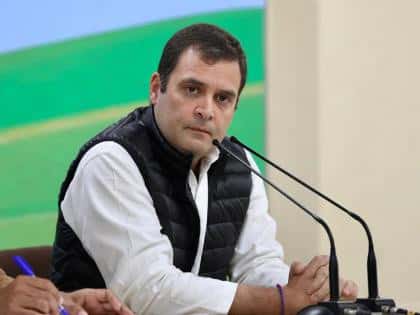 कांग्रेस पार्टी मे मयकशी पर है पाबंदी, राहुल के मयनोशी के सवाल पर कई लोग असहज।