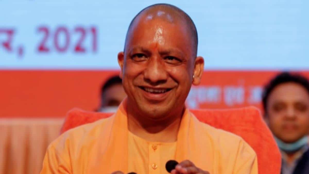 यूपी सरकार UP government ने नौ गेस्टहाउस का नाम नदियों और धार्मिक स्थलों के नाम पर रखा