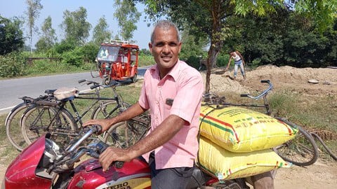 यूरिया नदारद तो डीएपी से चल रहा काम,निर्धारित दामों की बिक्री में भी हेरफेर |
