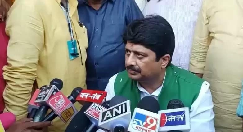 राजा भैया ने बीजेपी पर किया प्रहार,कहा  रामराज लाने के लिए  राम का होना अनिवार्य।
