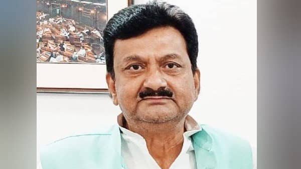 अकीलुर्रहमान को मायावती ने पार्टी से किया निष्कासित,चुनावी रणनीति की मुहिम तेज़ ।