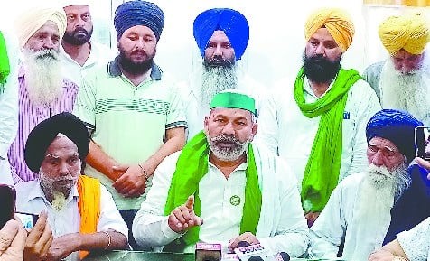 टिकैत ने लखीमपुर समझौते पर झूठी अफ़वाह फैला रहे लोगों को दिया करारा जवाब