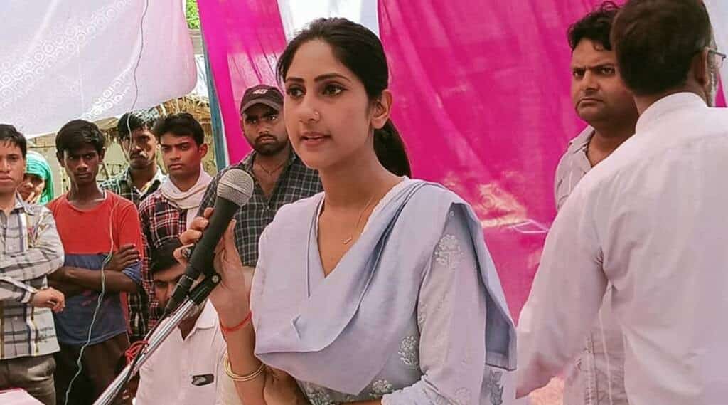 सुर्खियों में कांग्रेस छोड़ बीजेपी मे शामिल हुई अदिति पर चढ़ा कमल का रंग |