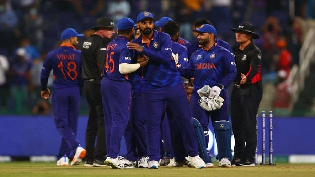 उम्मीद बरकरार,टीम इंडिया ने जबर्दस्त वापसी करते हुए अफगानिस्तान को  हराया।