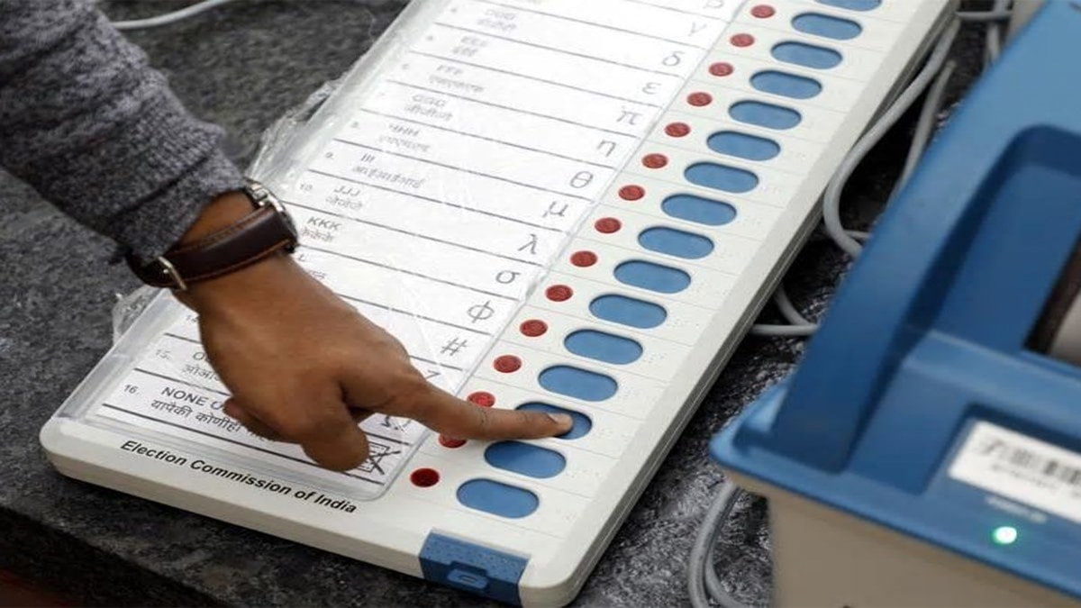 गाजियाबाद में संवेदनशील मतदान केंद्रों पर प्रशासन की रहेगी खास नजर, जानें क्या हैं तैयारियां