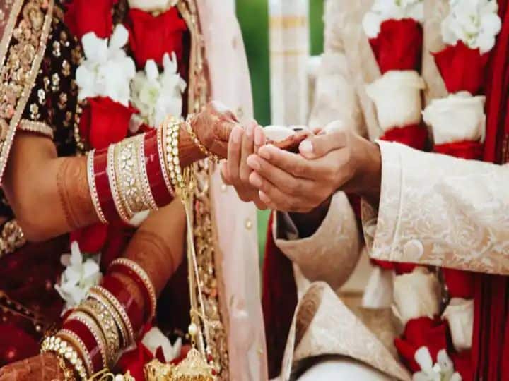 शादी से अगले दिन ही दुल्हन अपने प्रेमी संग फरार