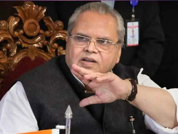 चार साल के लिए भर्ती होने वाले जवान तरस जाएंगे अपनी शादी के लिए: सत्यपाल मलिक