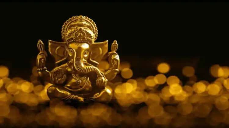 भगवान गणेश की पूजा में करें ये एक छोटा सा काम, मिलेगी सुख समृद्धि
