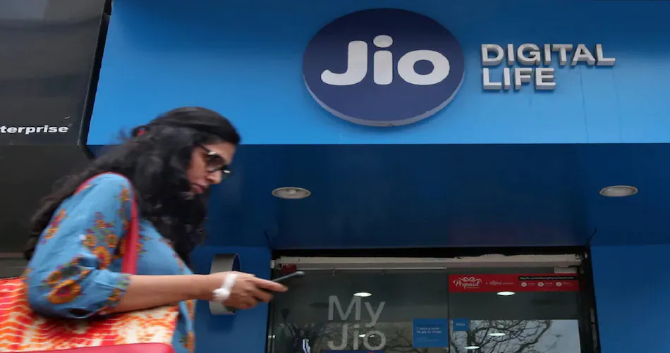 jio Prepaid plan: 100 रुपए से भी कम में जियो लाया है एक महीने तक फ्री कॉलिंग और डाटा, पीछे छूटे Airtel और VI