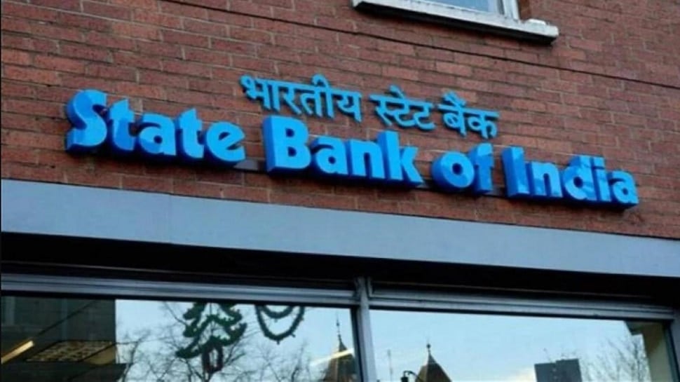 SBI Recruitment 2022: भारतीय स्टेट बैंक ने जूनियर एसोसिएट के पदों पर निकाली भर्ती, जल्द करें आवेदन