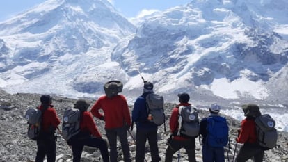 Uttarkashi Avalanche: उत्तरकाशी में बर्फीले तूफान में 29 पर्वतारोही फंसे, रेस्क्यू ऑपरेशन जारी