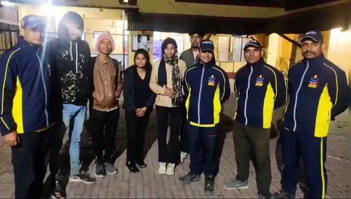 एक बार फिर SDRF बनी देवदूत,ट्रैकिंग के दौरान अंधेरे में भटके युवाओं को तलाशा