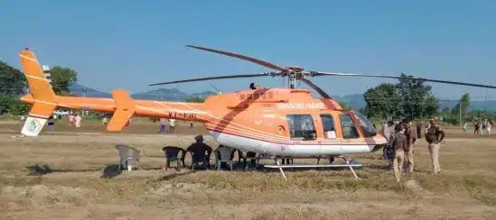 उत्तराखंड: इस वजह से सवारियां लेकर उड़े हेलीकॉप्टर की हुई इमरजेंसी लैंडिंग
