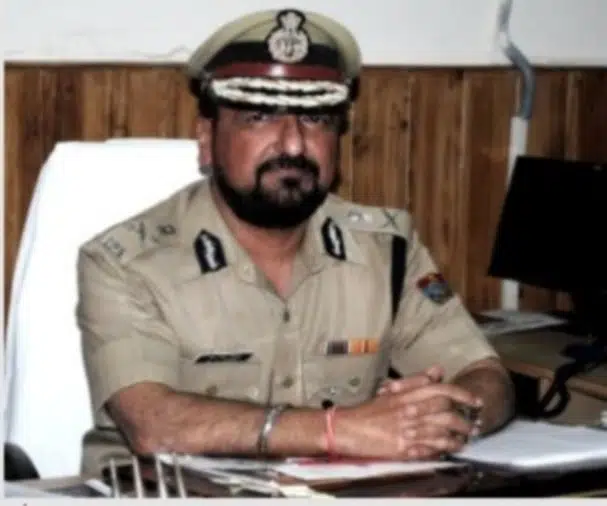 उत्तराखंड शासन का बड़ा फैसला, पूर्व DGP के खिलाफ दर्ज होगा केस