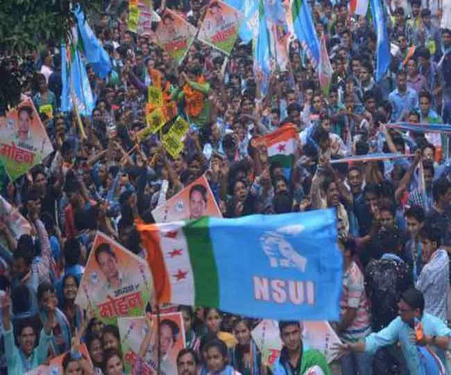 शिक्षा को छोड़कर छात्र संगठन कॉलेजों में चुनाव को लेकर गंभीर