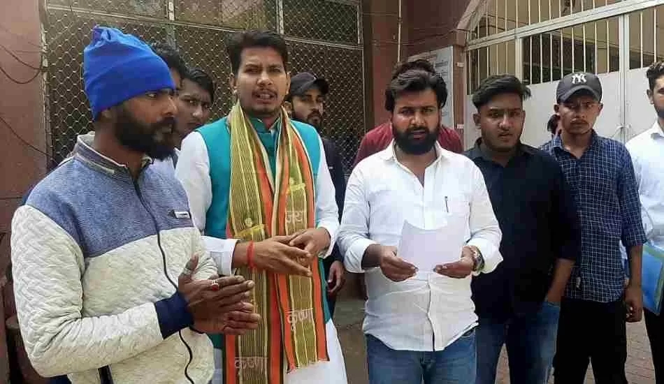 श्रद्धा हत्याकांड से आहत सामाजिक संगठनों ने आफताब को मौत की सजा देने की मांग की