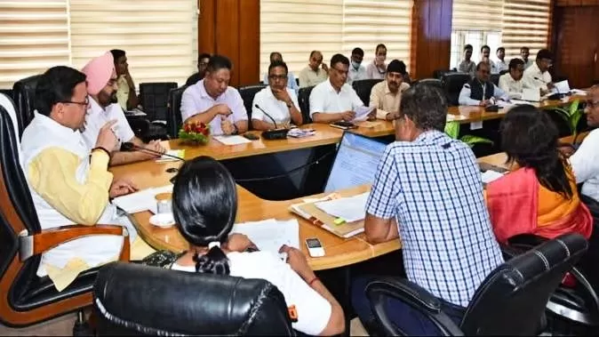 उत्तराखंड: धामी कैबिनेट की बैठक खत्म, हाईकोर्ट होगा शिफ्ट, इन फैसलों पर लगी मुहर