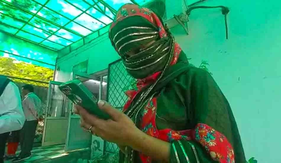 युवती को श्रद्धा जैसा हाल करने की मिली धमकी , पुलिस जांच में जुटी 
