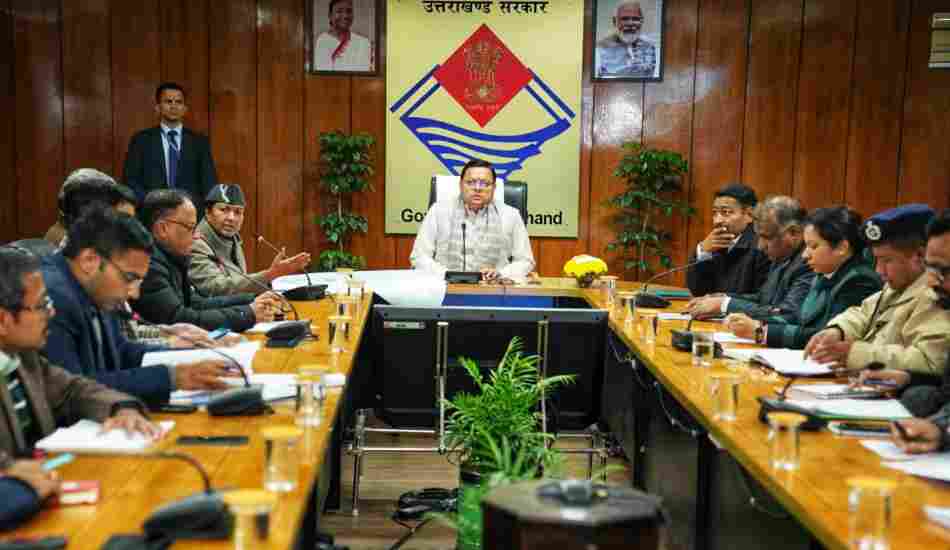 जोशीमठ शहर की जमीन धसने के मामले पर सीएम धामी की हाई लेवल मीटिंग 