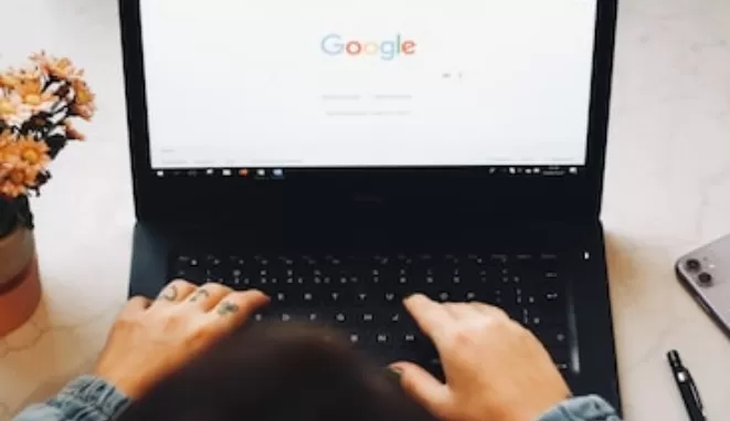 गूगल ने दी एंड्रॉयड  को चेतवानी, सुप्रीम कोर्ट में दायर की याचिका