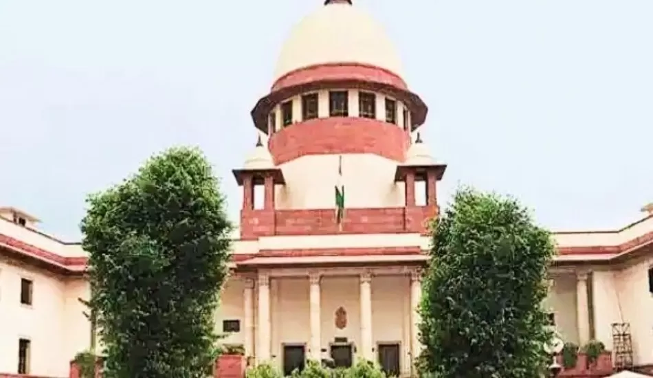  जोशीमठ को लेकर सुप्रीम कोर्ट का दायर याचिका पर सुनवाई से इंकार, शंकराचार्य को भेजा हाईकोर्ट 