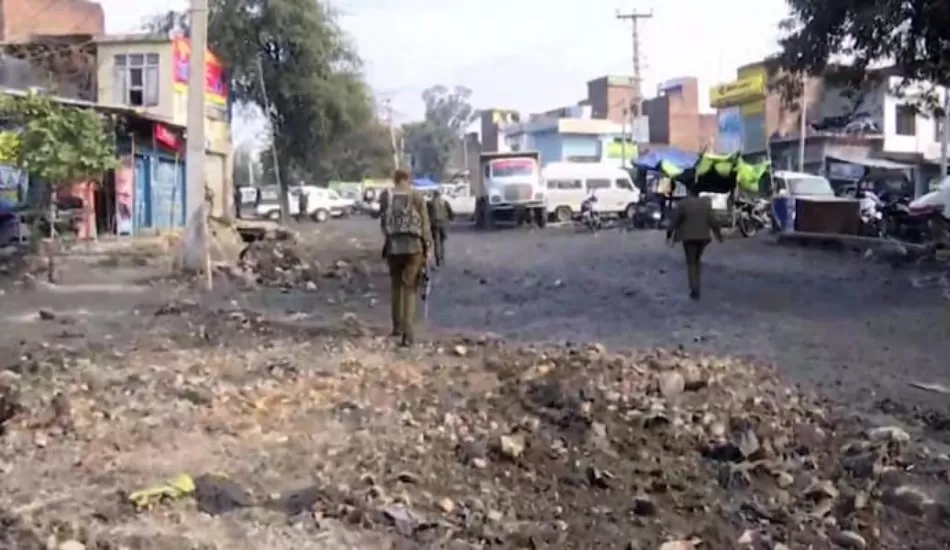 जम्मू में दो धमाके, छह लोग घायल, इलाके को सुरक्षा बलों ने घेरा