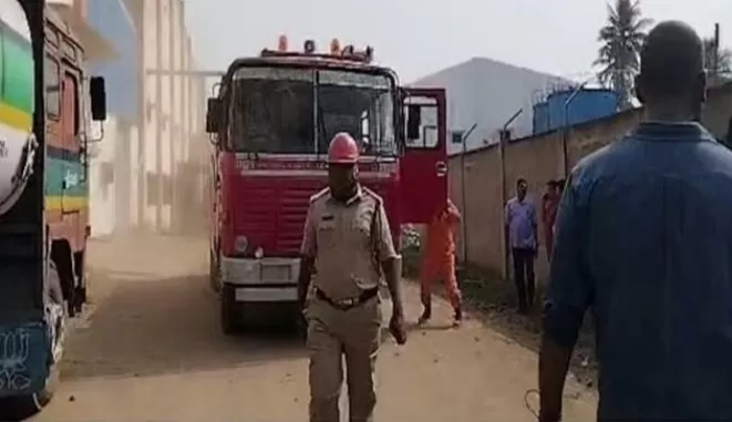 आंधप्रदेश में एक ऑयल फैक्टरी में टैंकर की सफाई के दौरान हुआ हादसा, 7 मजदूरों की मौत एक हुआ घायल