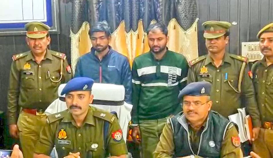 एटीएम कार्ड बदलकर दर्जनों लोगों को लगाया लाखों का चूना, शातिर गैंग का खुलासा 