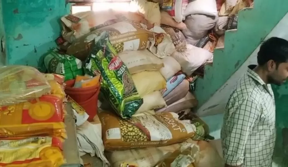 सावधान : नामचीन कंपनियों के नकली मसाले, दो गिरफ्तार 