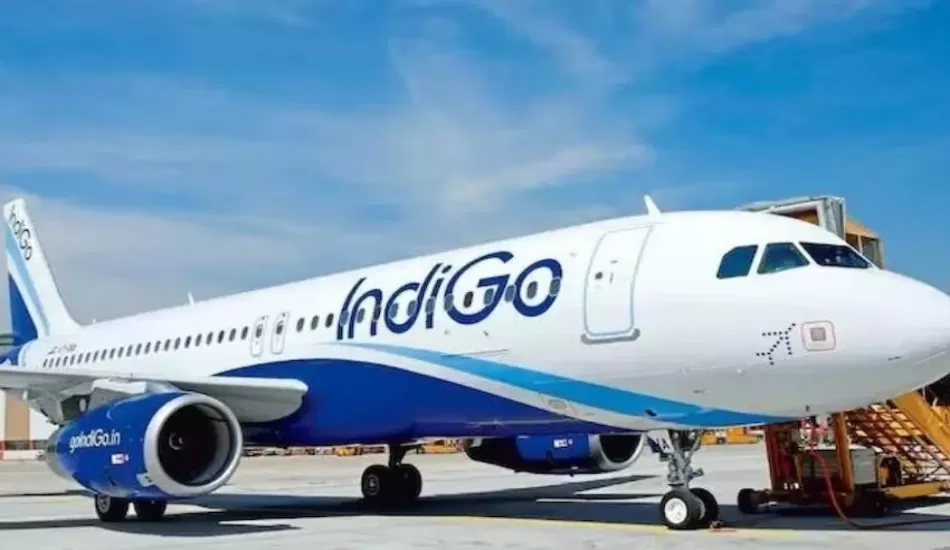 IndiGo Flight : दिल्ली से दोहा जा रही फ्लाइट की पाक में इमरजेंसी लैंडिंग, एक पैसेंजर की मौत