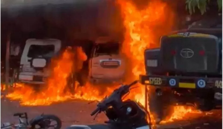 जानें क्यों हो रही मणिपुर में हिंसा...!