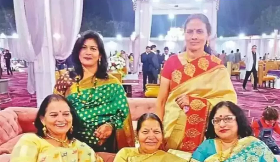 लखनऊ की मेयर बनीं उत्तराखंड की बेटी, गांव में जश्न का माहौल