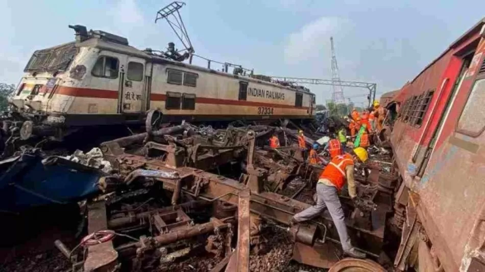 ओडिशा रेल हादसे में जांच के दौरान CBI ने एक अधिकारी सहित चार लोगों को लिया हिरासत में