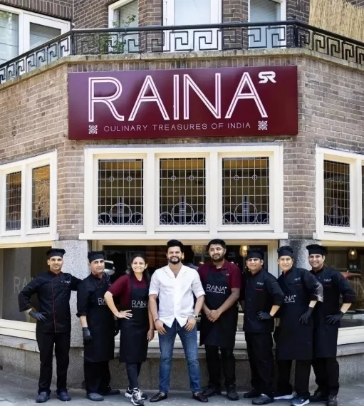 क्रिकेटर से बावर्ची बने सुरेश रैना, फोटो शेयर कर हुए भावुक