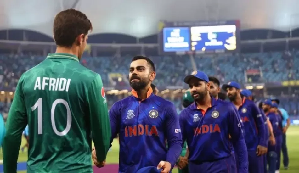 भारत और पाकिस्तान आज फिर होंगे आमने-सामने, टीम से जुड़ेगे बुमराह, बारिश बिगाड़ सकती है मैच
