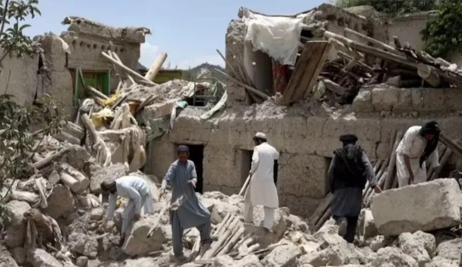 भूकंप के झटकों से डोला अफगानिस्तान...2053 लोगों ने गवाई जान