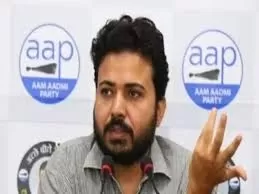 Delhi Liquor Scam: ईडी दफ्तर पहुंचे आप नेता दुर्गेश पाठक 