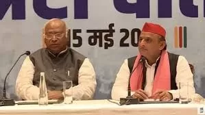 Loksabha Election 2024: चार चरणों के बाद इंडिया गठबंधन मजबूतः खरगे
