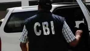 CBI: टीएमसी नेताओं के ठिकानों पर सीबीआई की छापेमारी