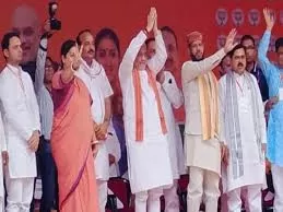 Politics: सपा विधायक मनोज पांडेय भाजपा में हुए शामिल