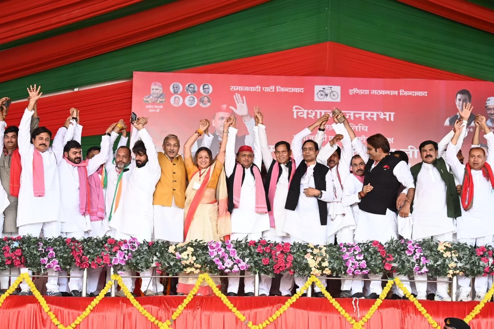 पूर्वांचल में भाजपा का कोई उम्मीदवार नहीं जीतेगा - अखिलेश यादव 