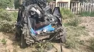Road Accident: सडक़ हादसे में एक ही परिवार के 3 बच्चों की मौत