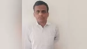 Constable Fire: सिपाही ने फूंकी पुलिस की गाड़ी