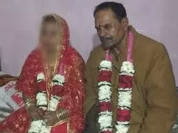दगाबाज दरोगा: शादी का झांसा देकर विधवा से किया रेप!