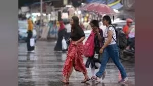 Delhi Weather: दिल्ली-एनसीआर में मानसून ने दी दस्तक
