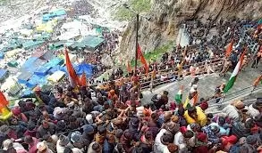 Amarnath Yatra : जम्मू से बालटाल और पहलगाम को रवाना हुआ पहला जत्था