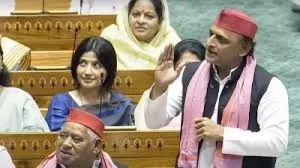 Lok Sabha: अर्थव्यवस्था पर आंकड़े छुपा रही सरकार: अखिलेश