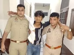 Bijnor: बाइक लूट कर भाग रहे तीन बदमाश दबोचे गए